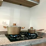 El Triunfo Apartments
